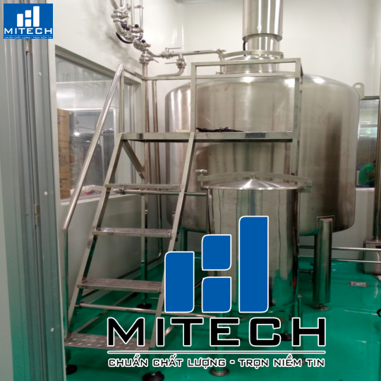 Bồn Inox 316 và 304 do MITECH sản xuất – Giải pháp lưu trữ chuyên dụng cho ngành công nghiệp sạch 2 Bồn Inox 316 và 304